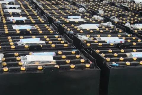玉龙纳西族石头白族乡附近回收UPS蓄电池,哪里有废电池回收|收废弃UPS蓄电池